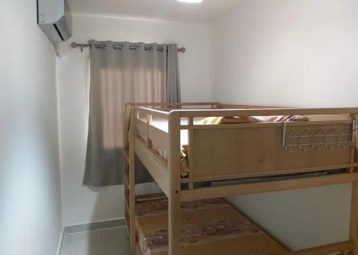 لاسيرينا عيون موسى